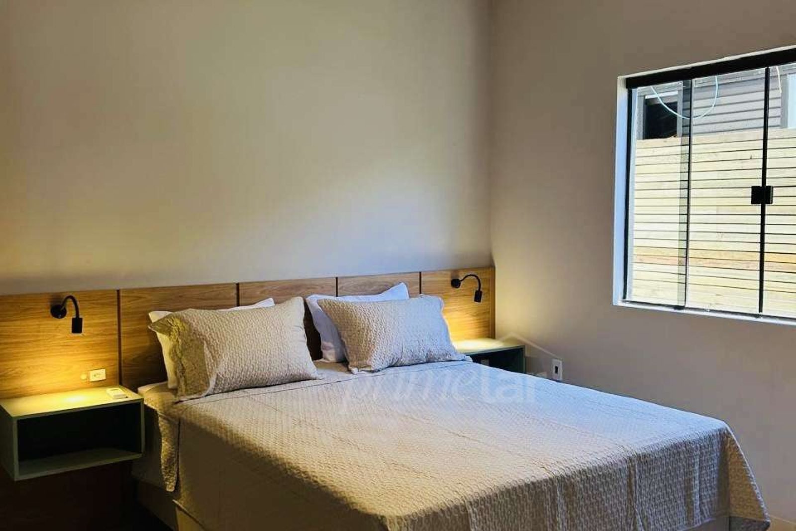 01401c66-e430-42d0-b255-a60b911fb379