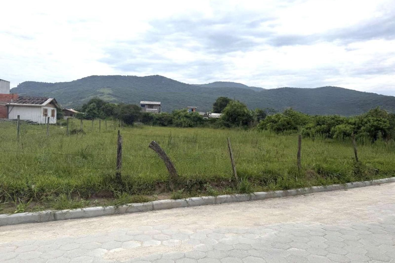 0BE5EDED-D373-4F4B-878D-8DE9B75B595D