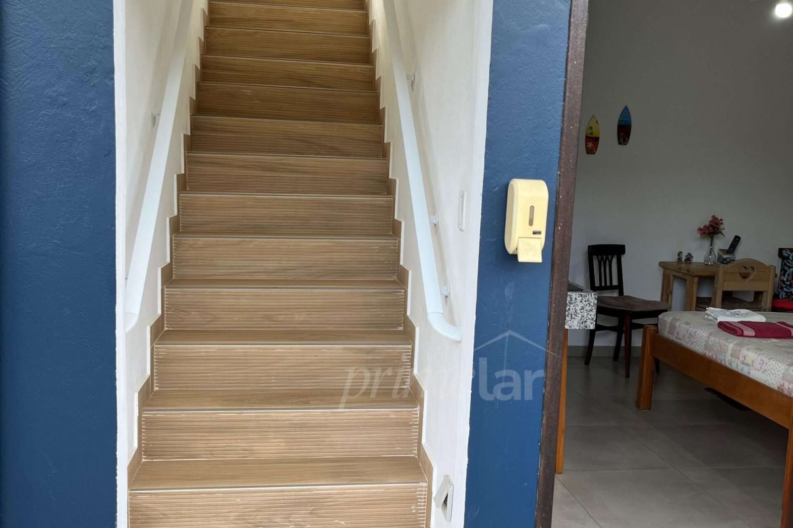 23d93fbb-68d5-4a93-9c23-5f8403608a1e