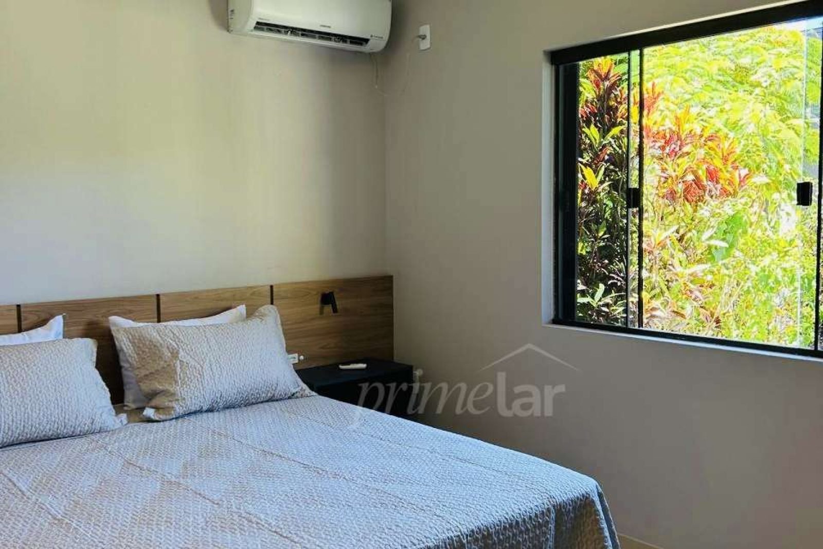 32274249-1800-4697-8dbf-3b2d91028a35