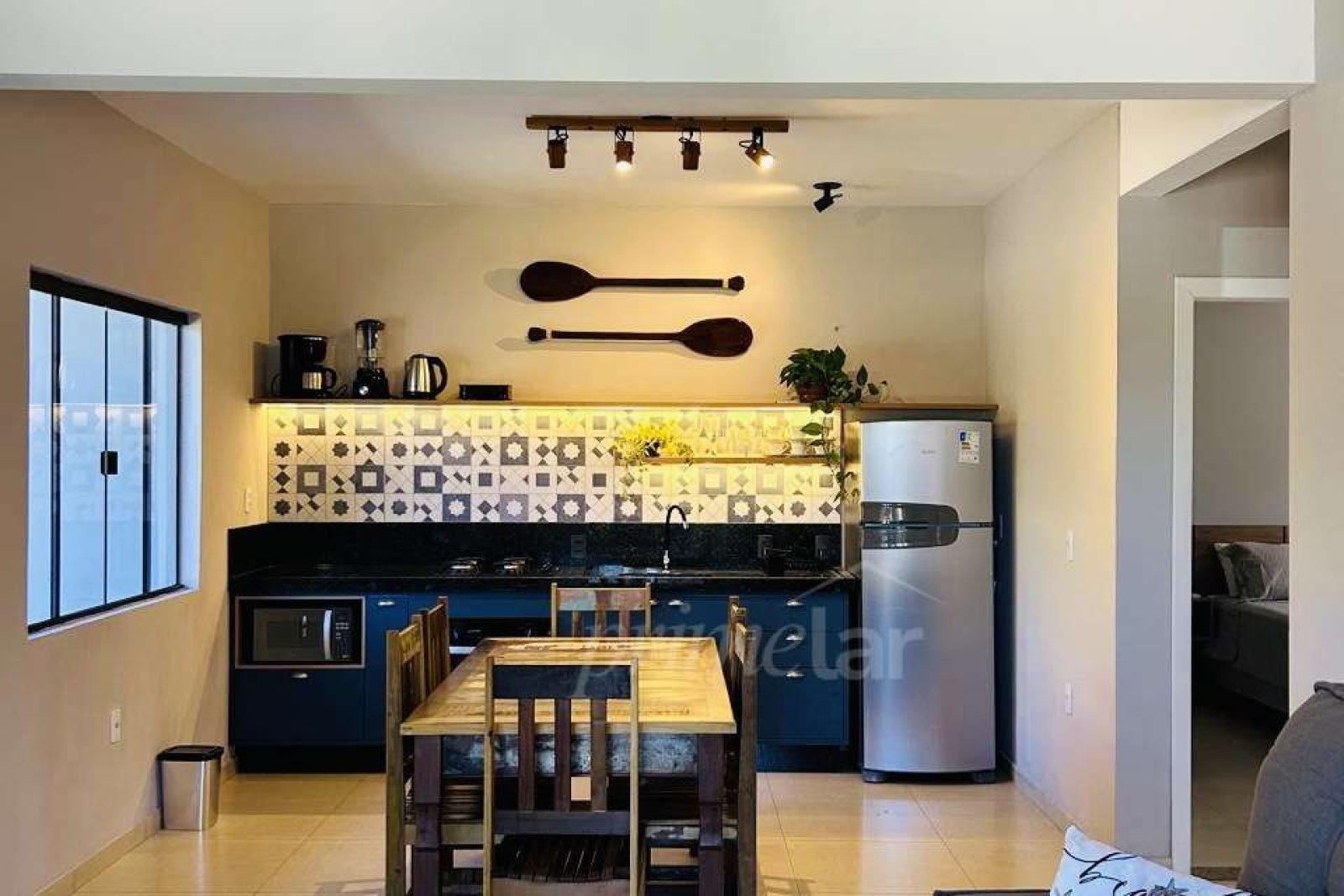 3bb758ee-01a3-474b-aad8-86c7f378fa4b