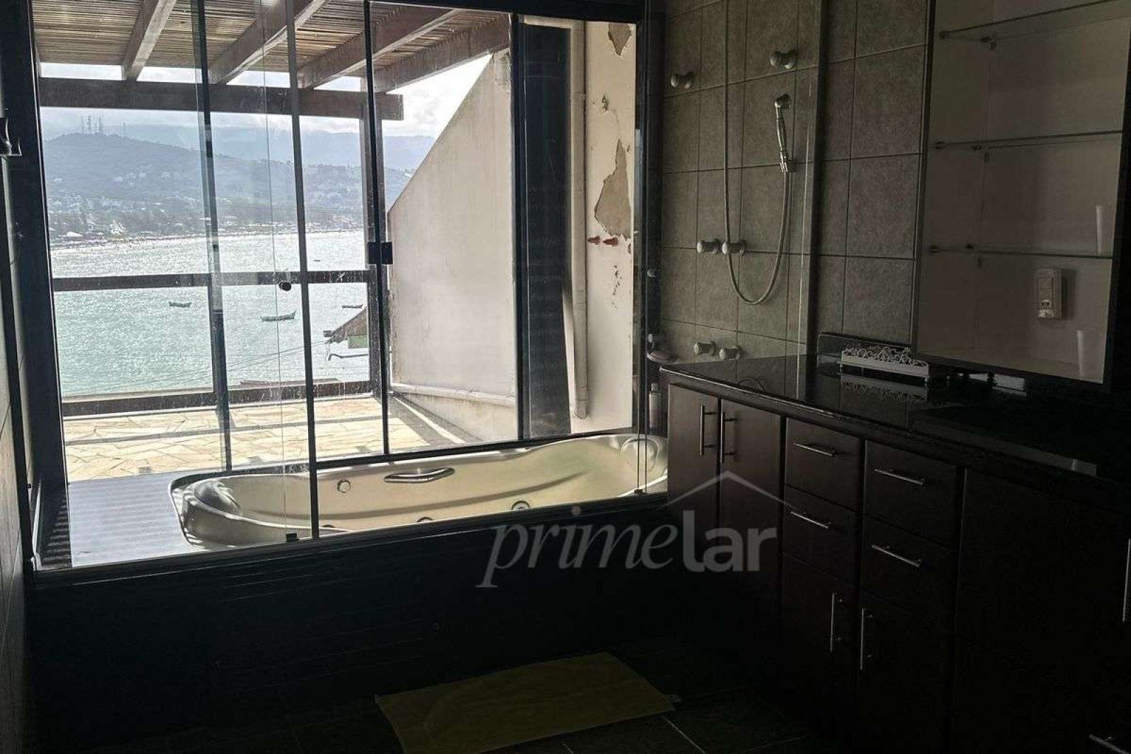 3d724f60-b142-45b9-a3a1-e90aaa1b6101