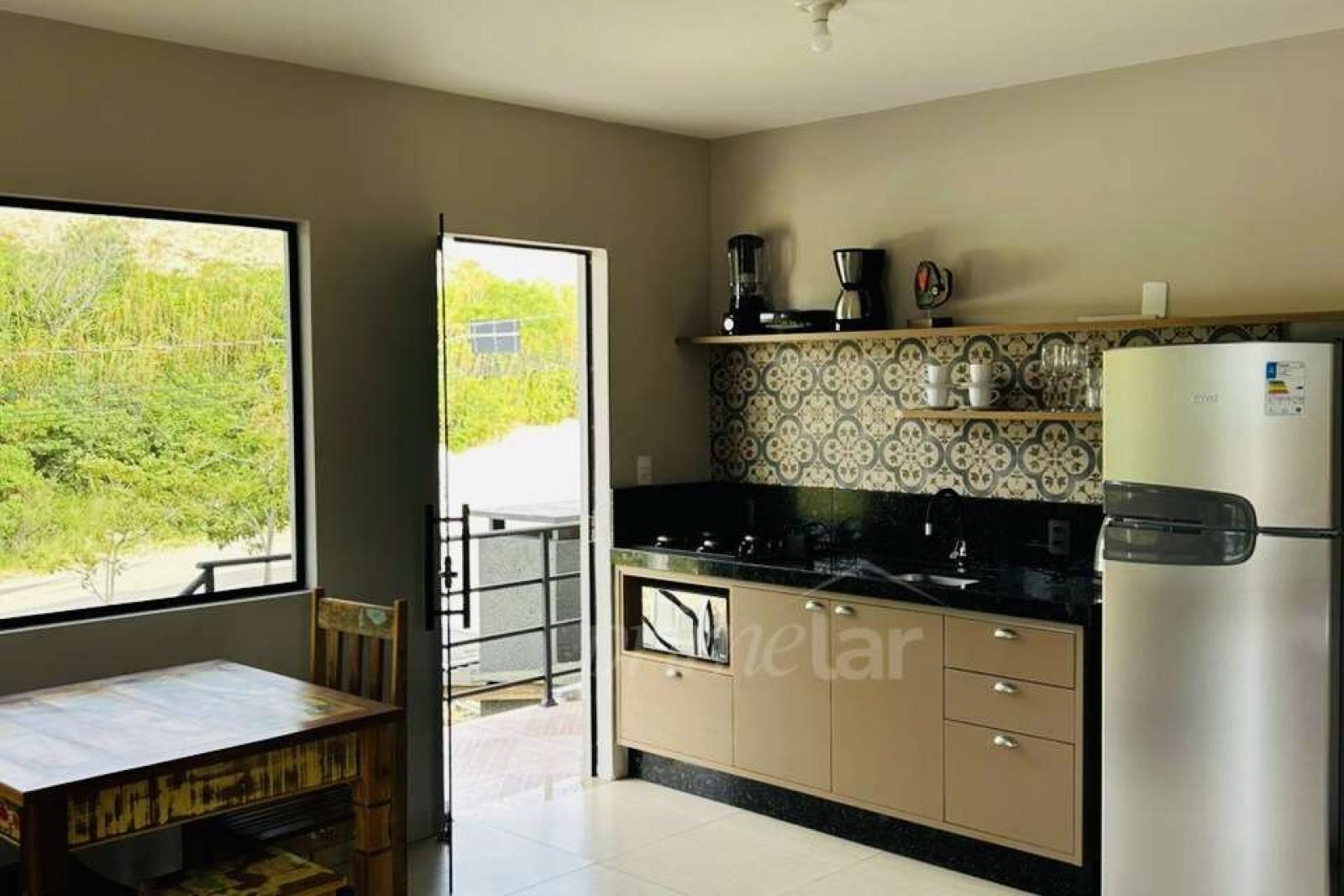 8221923e-9d24-457b-941d-2d99490ecd55