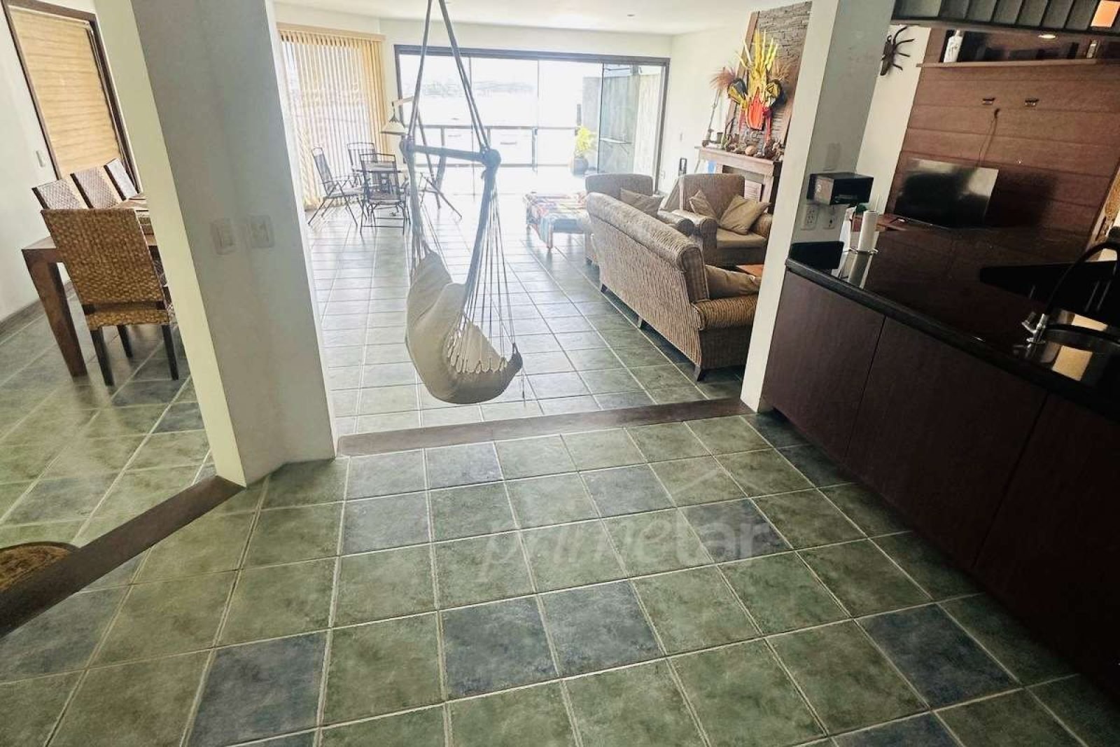 8253295b-8dc9-4089-87c6-5919ddb114fa