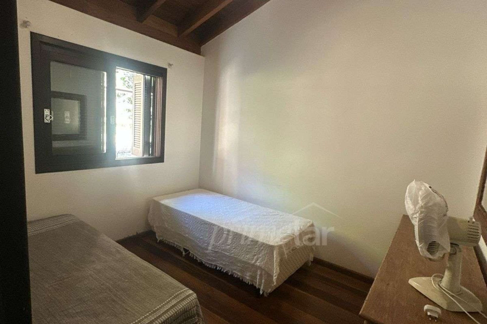 bd6e46c4-1549-4659-bbf5-c2058239cb49